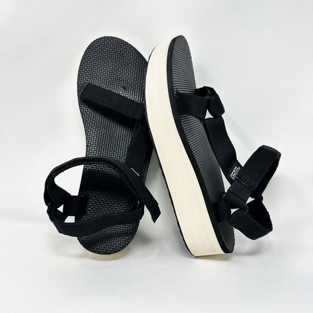 Teva Womens Flatform Universal Sandals Size 10 Y2K Black Cream Platform Nwob